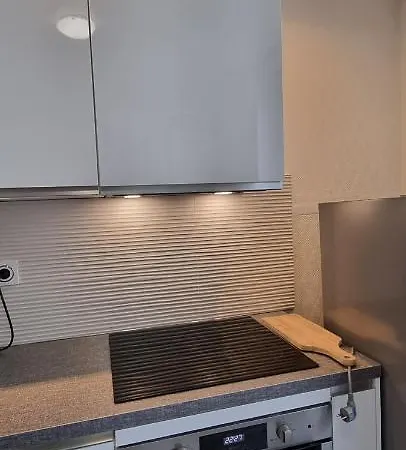 Golden Mont Centre Apartamento *